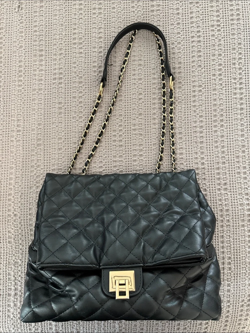 CARTHAN Ruthie Black Quilted Diaper Bag Crossbody Chain Strap